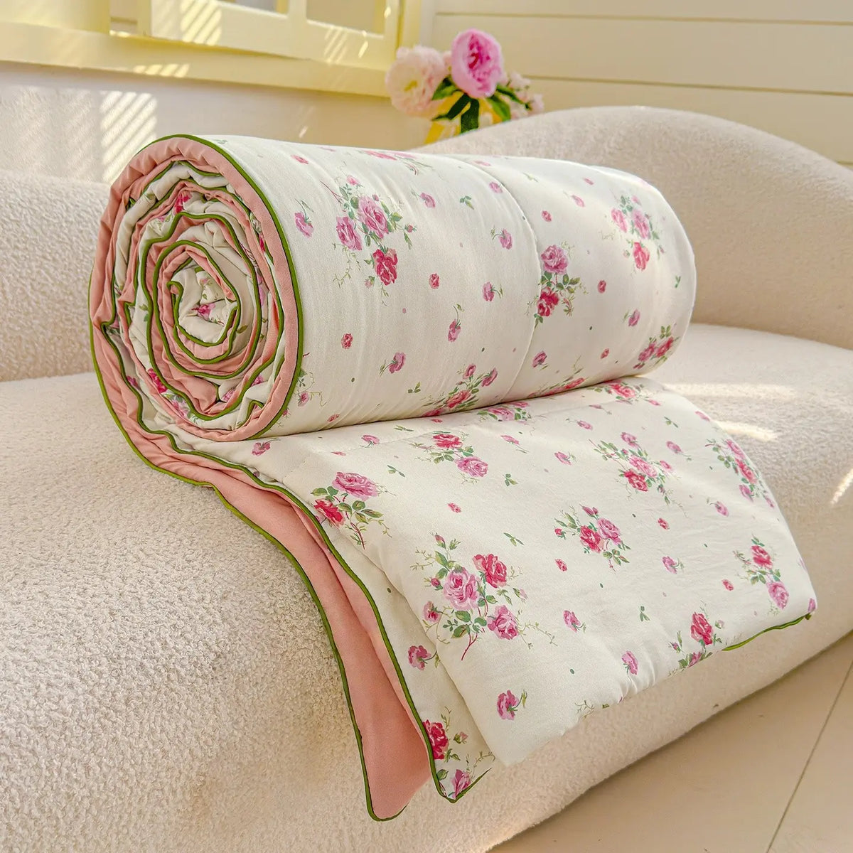 Pink Rose Print Quilted Bed Blanket