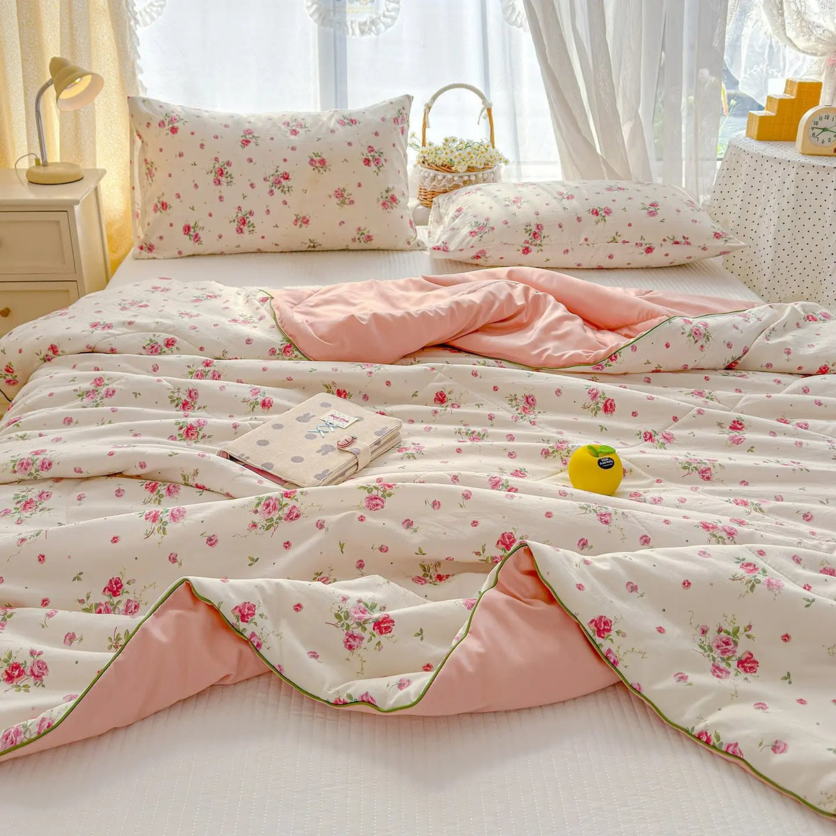 Pink Rose Print Quilted Bed Blanket