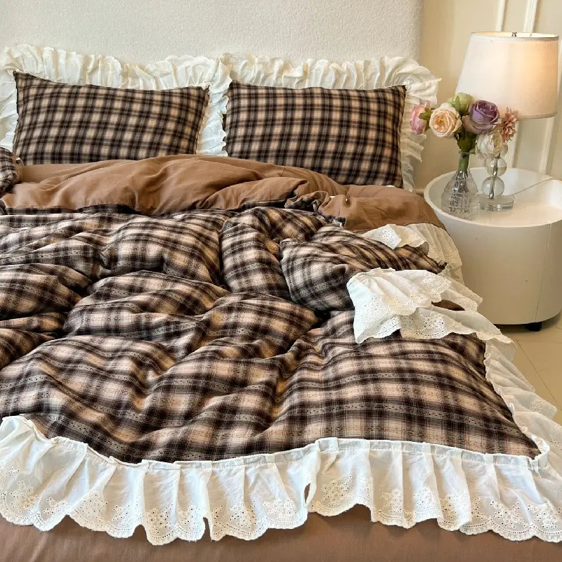 Brown Plaid Duvet Set with White Ruffle Trim