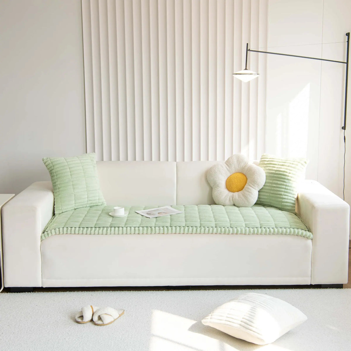 Grey Ribbed Plush Sofa Cover Mat
